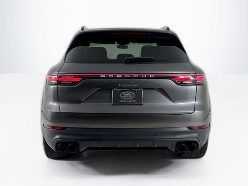 2020 Porsche Cayenne Base