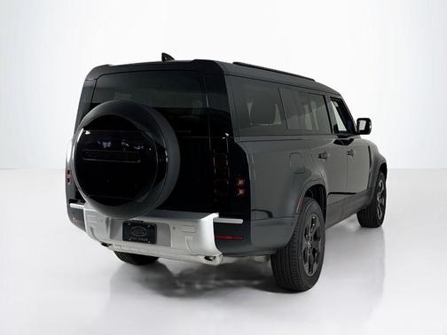 2025 Land Rover Defender P300 S
