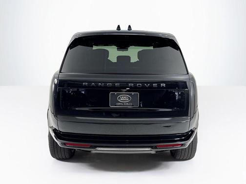 2024 Land Rover Range Rover AUTOBIOGRAPHY