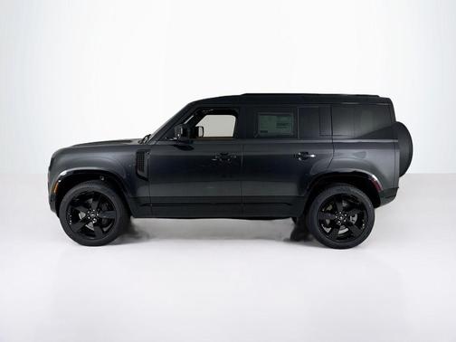 2025 Land Rover Defender P400 X-Dynamic SE