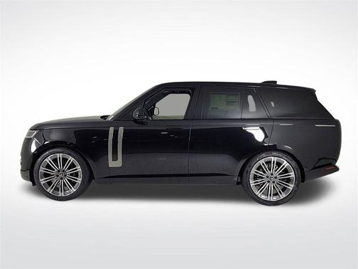 2025 Land Rover Range Rover P530 SE