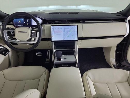 2025 Land Rover Range Rover P530 SE