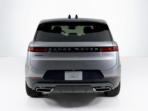 2025 Land Rover Range Rover Sport P360 SE