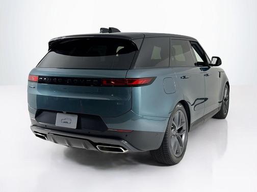 2025 Land Rover Range Rover Sport P360 SE
