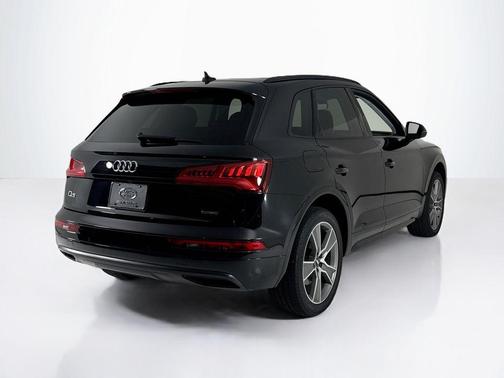 2019 Audi Q5 2.0T Premium Plus