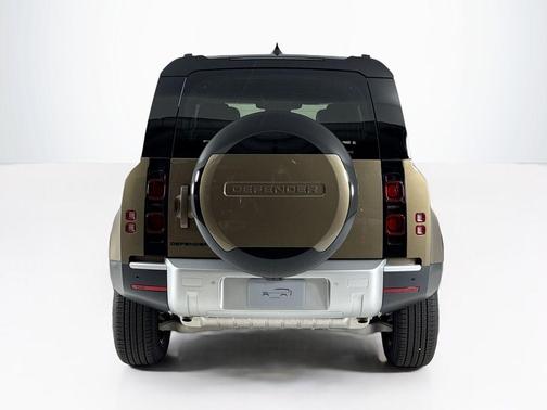 2025 Land Rover Defender P300