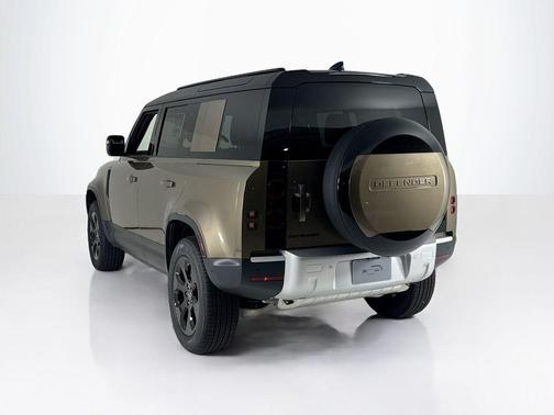 2025 Land Rover Defender P300
