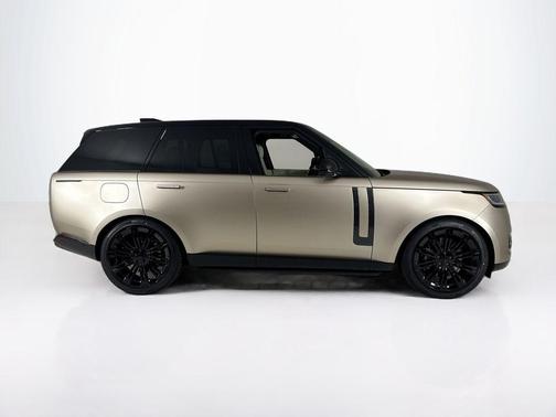 2026 Land Rover Range Rover AUTOBIOGRAPHY