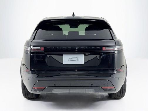2026 Land Rover Range Rover Velar P250 Dynamic SE