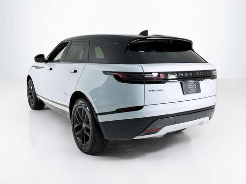 2026 Land Rover Range Rover Velar P250 Dynamic SE