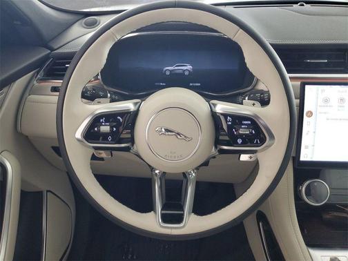 2025 Jaguar F-PACE P250 R-Dynamic S