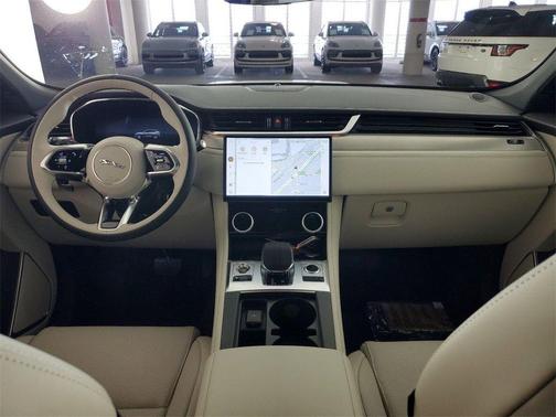 2025 Jaguar F-PACE P250 R-Dynamic S