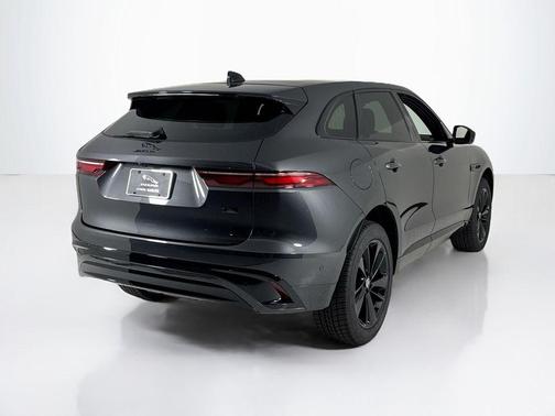 2026 Jaguar F-PACE P250 R-Dynamic S