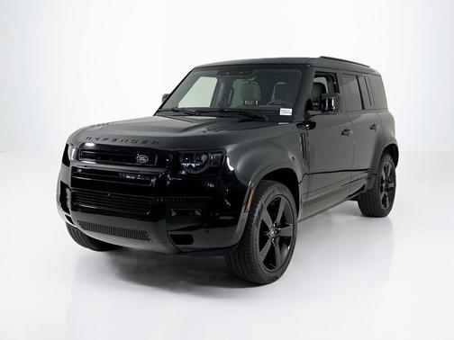 2025 Land Rover Defender P400 X-Dynamic SE