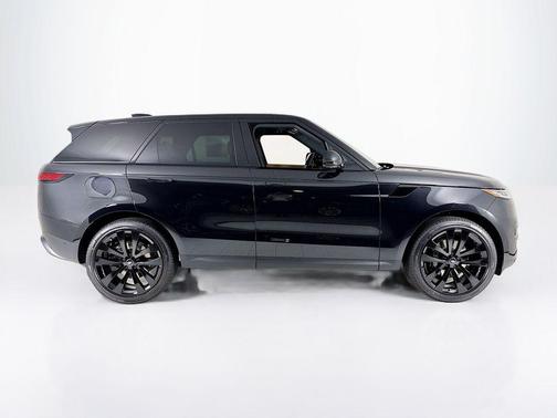 2025 Land Rover Range Rover Sport P360 SE