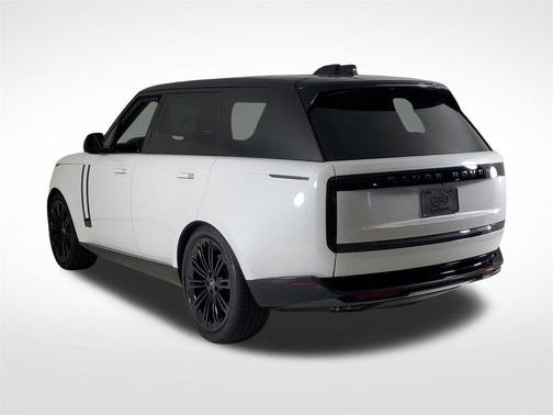 2025 Land Rover Range Rover P530 SE