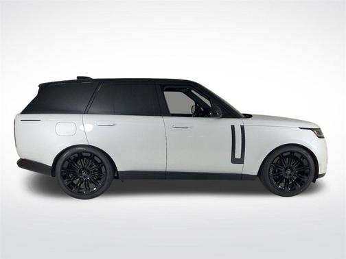 2025 Land Rover Range Rover P530 SE