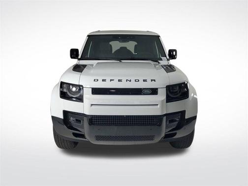 2025 Land Rover Defender P400 X-Dynamic SE