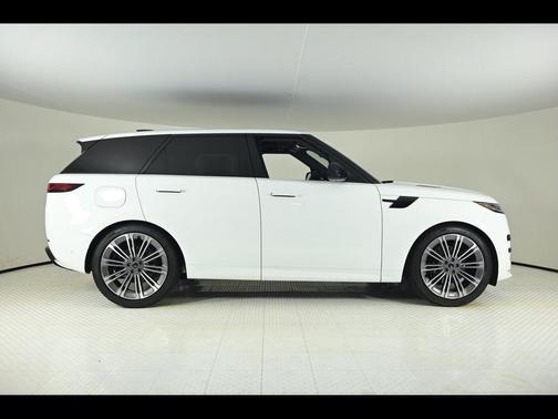2025 Land Rover Range Rover Sport P400 Dynamic SE