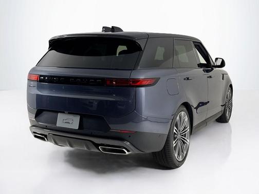 2025 Land Rover Range Rover Sport P360 SE