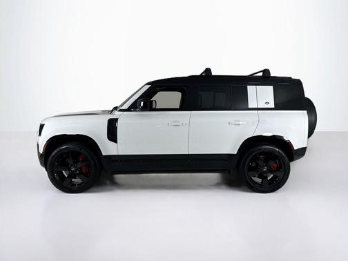 2023 Land Rover Defender 110 X-Dynamic SE