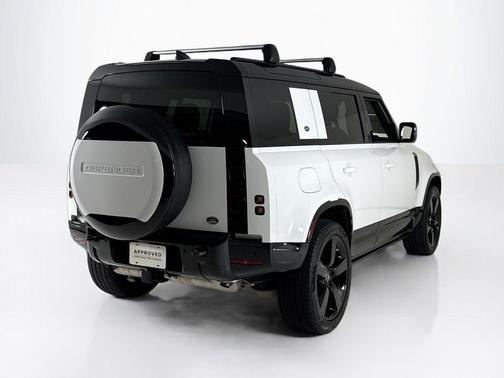 2023 Land Rover Defender 110 X-Dynamic SE