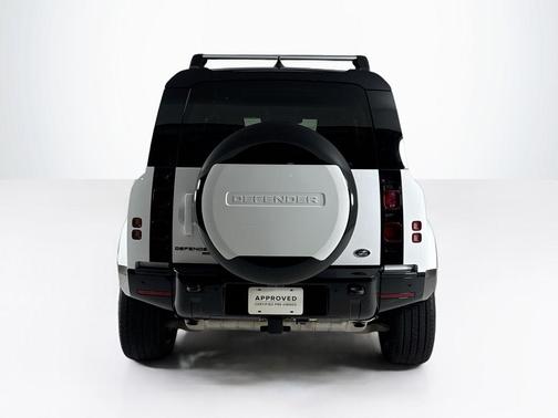 2023 Land Rover Defender 110 X-Dynamic SE