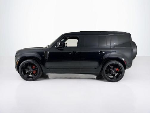 2024 Land Rover Defender P400 X