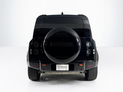 2024 Land Rover Defender P400 X