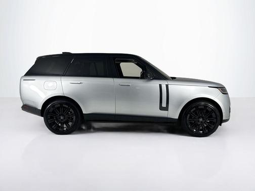 2023 Land Rover Range Rover P400 SE