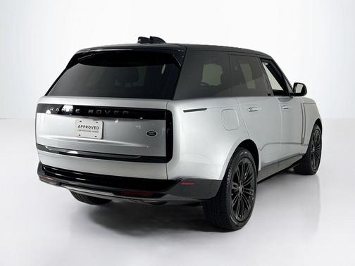 2023 Land Rover Range Rover P400 SE