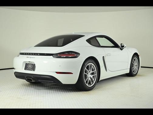 2022 Porsche 718 Cayman Base