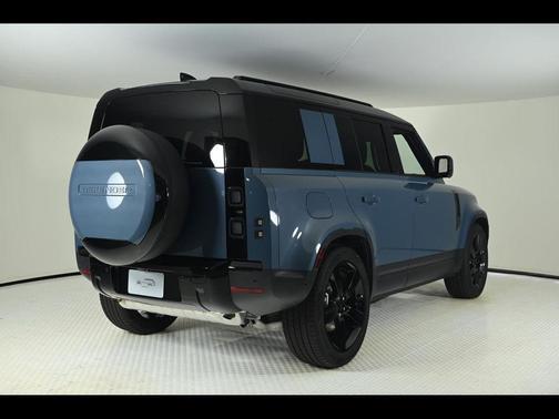 2026 Land Rover Defender S