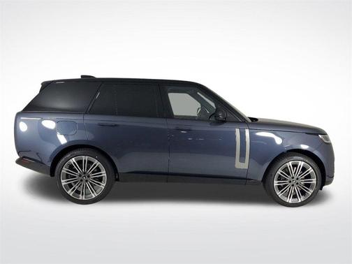 2025 Land Rover Range Rover P530 SE