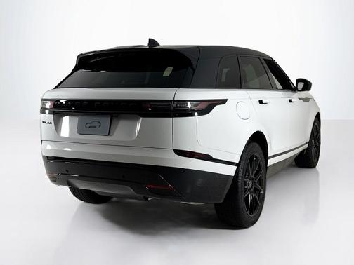 2026 Land Rover Range Rover Velar P250 Dynamic SE