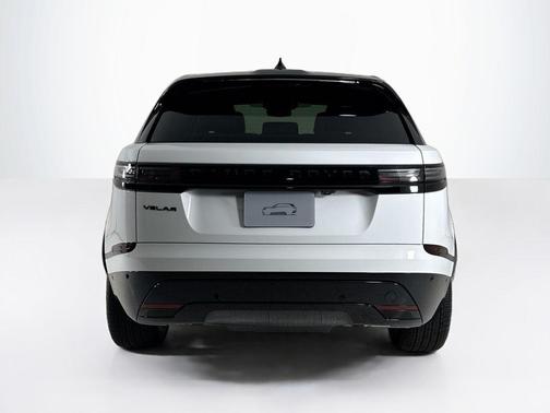 2026 Land Rover Range Rover Velar P250 Dynamic SE