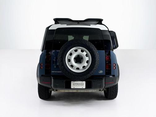 2023 Land Rover Defender 90 S