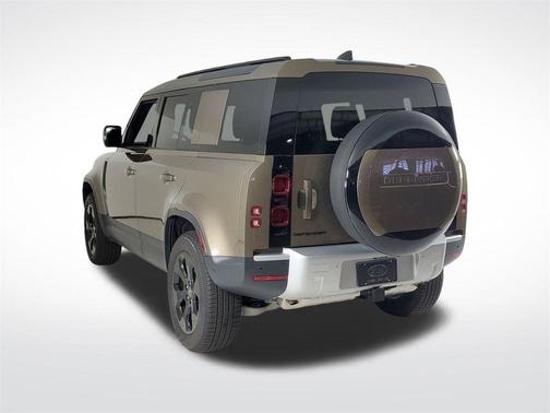 2025 Land Rover Defender P300