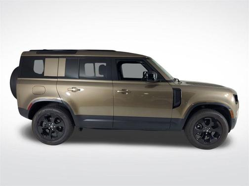 2025 Land Rover Defender P300