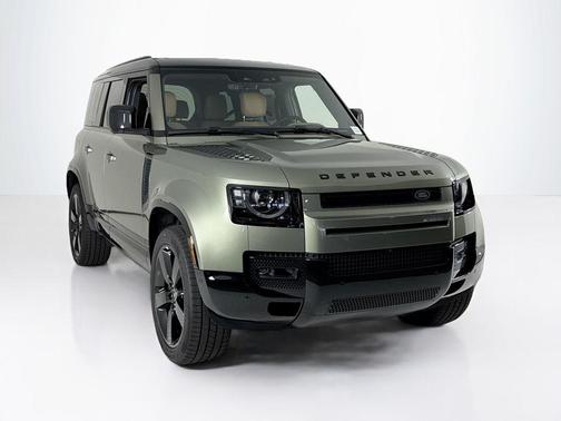 2025 Land Rover Defender P400 X-Dynamic SE
