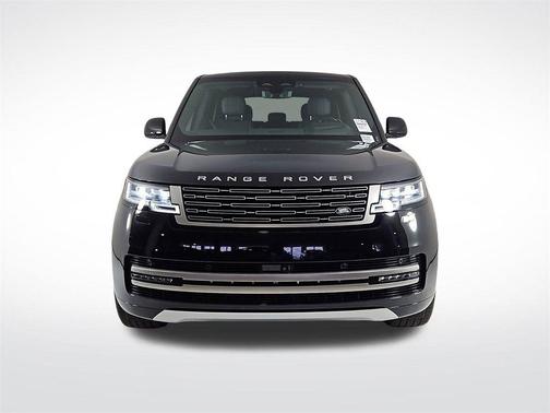 2025 Land Rover Range Rover P400 SE