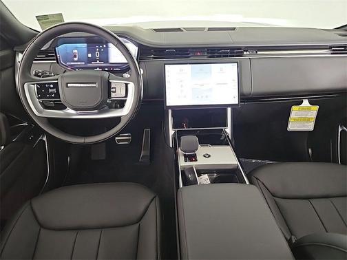 2025 Land Rover Range Rover P400 SE
