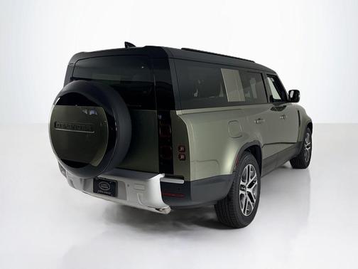 2025 Land Rover Defender P300 S