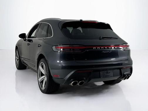 2025 Porsche Macan S