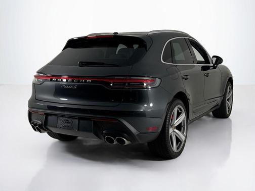 2025 Porsche Macan S