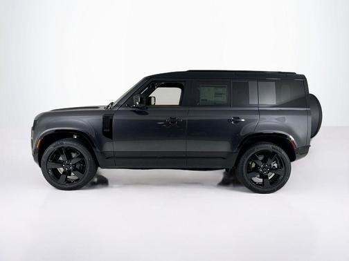 2026 Land Rover Defender 110 X-Dynamic SE