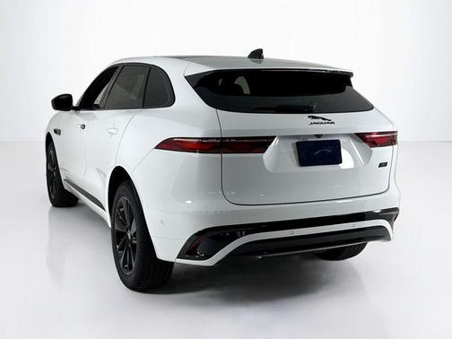 2026 Jaguar F-PACE P250 R-Dynamic S