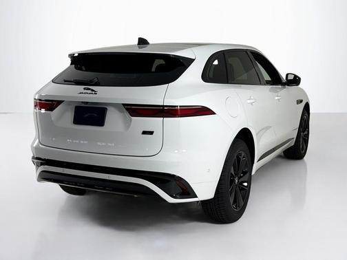 2026 Jaguar F-PACE P250 R-Dynamic S