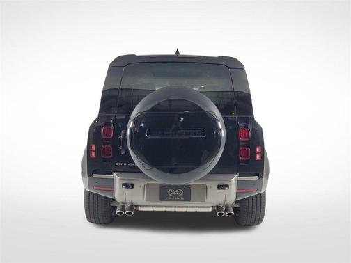 2025 Land Rover Defender P500 X-Dynamic SE