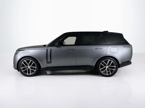 2025 Land Rover Range Rover P550e SE